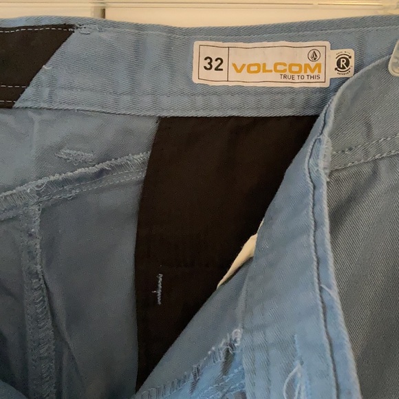 Volcom Powder Blue Chinos - L30 W32 - Picture 2 of 7